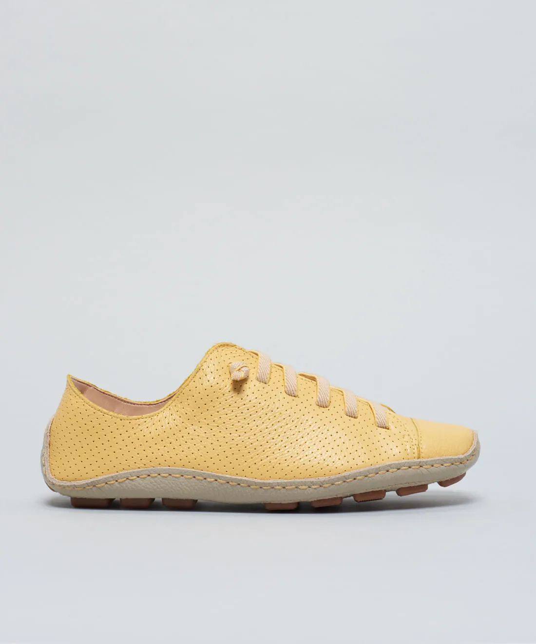 01070317_0440_01-TENIS-PERFUROS-BICOLOR-1