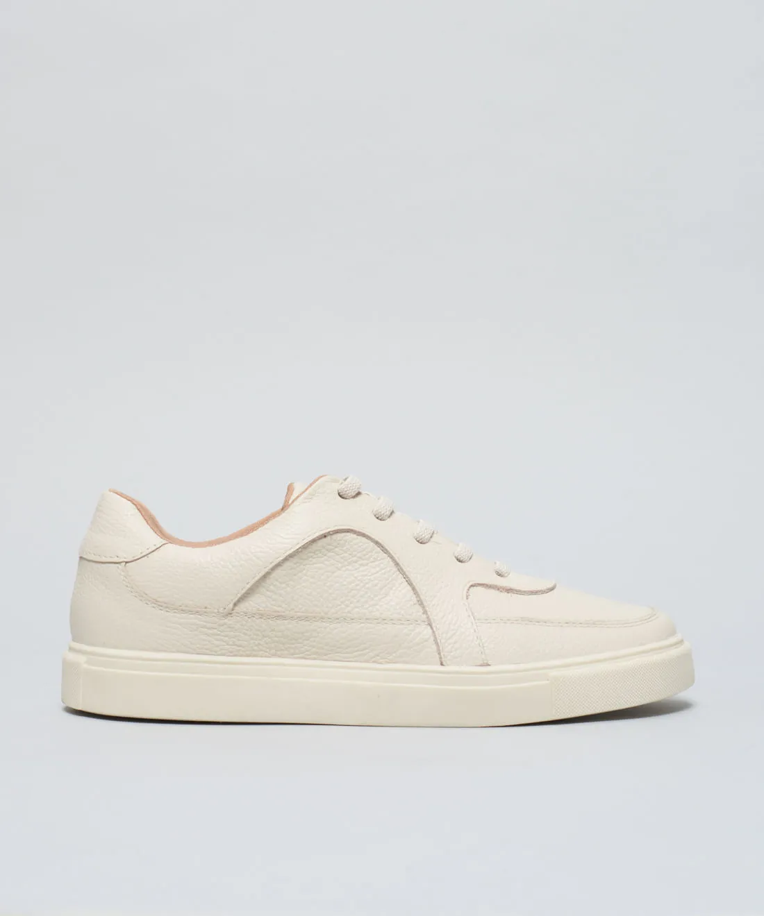 01070437_0006_01-TENIS-COURO-PEPA-ELASTICO-1