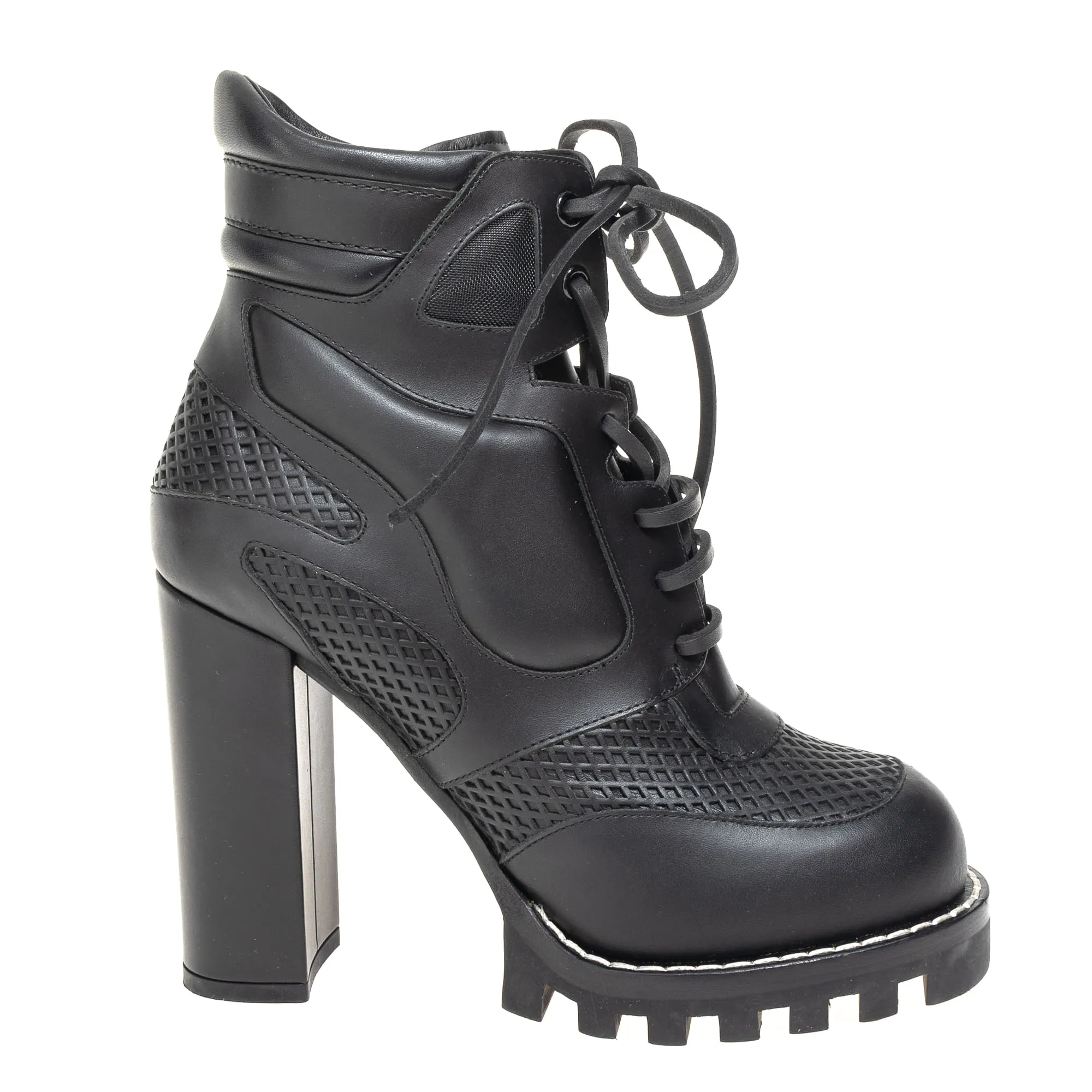 79017-Bota-Louis-Vuitton-Digital-Gate-Couro-Preta-1-1