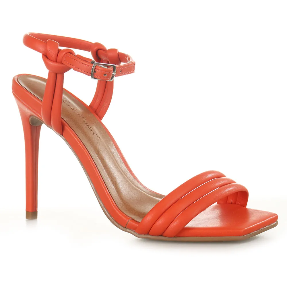 CARLA_MARTINI_Z466922491_LARA_2-1