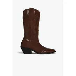 image-db58f94c590b44ad929862ffd8bff371-1