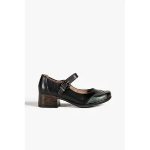 image-e2613c2d2de74292a608a03522fc75b9-1